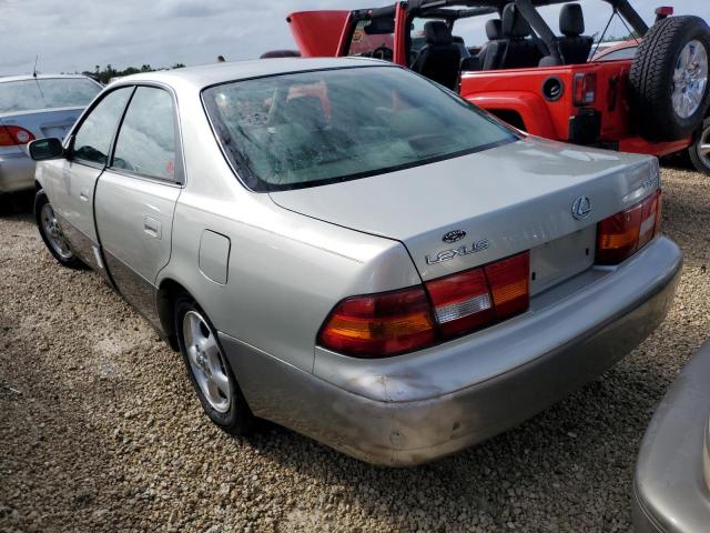 JT8BF28G4W5022940 - 1998 LEXUS ES 300 TWO TONE photo 2