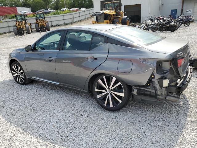 1N4BL4CV1KC236551 - 2019 NISSAN ALTIMA SR GRAY photo 2