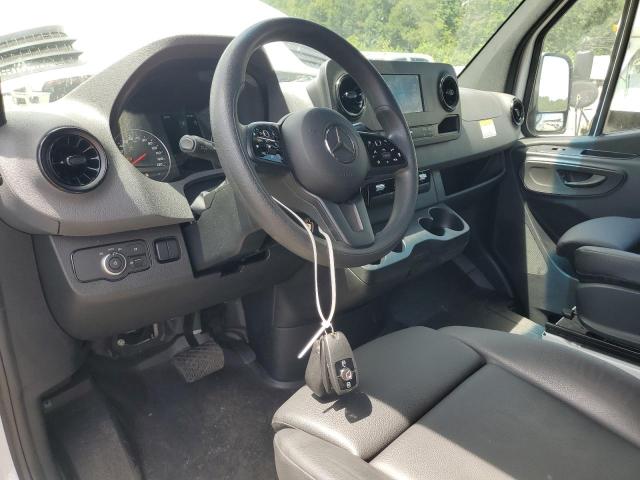W1Y40CHY1PT159174 - 2023 MERCEDES-BENZ SPRINTER 2500 WHITE photo 8