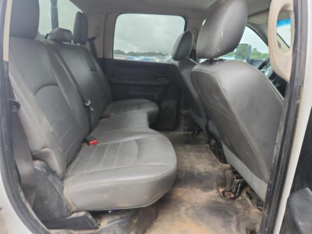 3C7WRTCLXJG119441 - 2018 RAM 3500 Weiß Foto 10