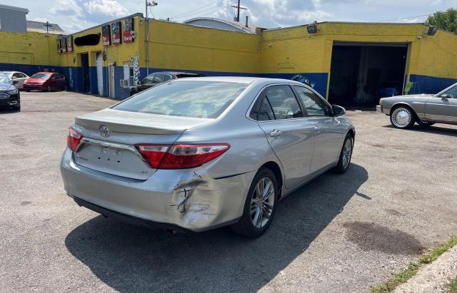 4T1BF1FK6GU507845 - 2016 TOYOTA CAMRY LE SILVER photo 4