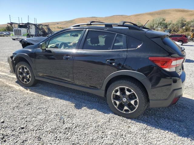 JF2GTAAC6JH290317 - 2018 SUBARU CROSSTREK BLACK photo 2