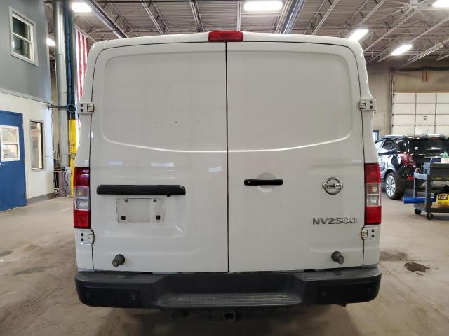 1N6AF0KY3JN805109 - 2018 NISSAN NV 2500 S WHITE photo 6