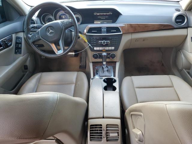 WDDGF8AB9DG074158 - 2013 MERCEDES-BENZ C 300 4MATIC RED photo 8