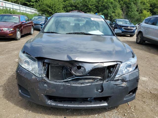 4T4BF3EK3AR007796 - 2010 TOYOTA CAMRY BASE GRAY photo 5