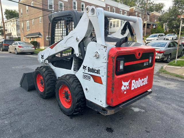 ALM427824 - 2019 BOBCAT S570 WHITE photo 3