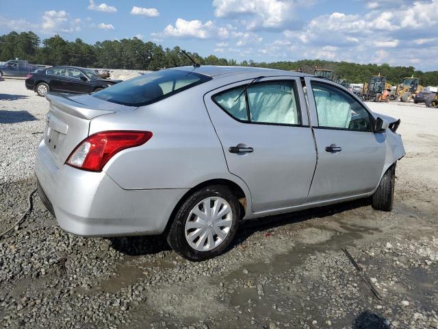 3N1CN7APXHL865482 - 2017 NISSAN VERSA S SILVER photo 3