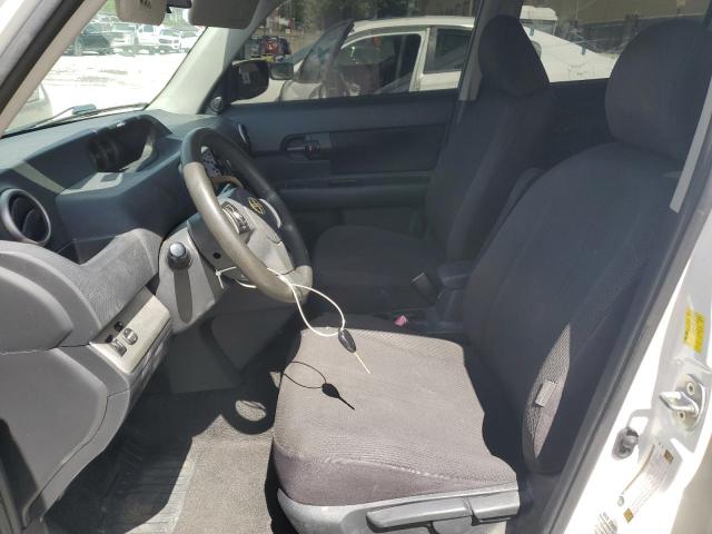 JTLZE4FEXA1115014 - 2010 TOYOTA SCION XB WHITE photo 7