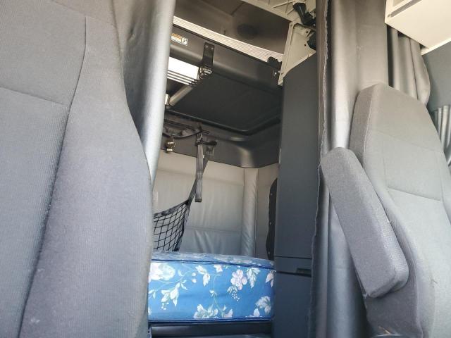 3AKJHHFGXNSNM2144 - 2022 FREIGHTLINER CASCADIA 1 Ақ фото 6