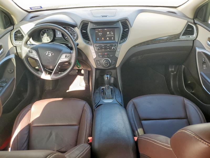 5XYZU3LB9HG417715 - 2017 HYUNDAI SANTA FE S GRAY photo 8