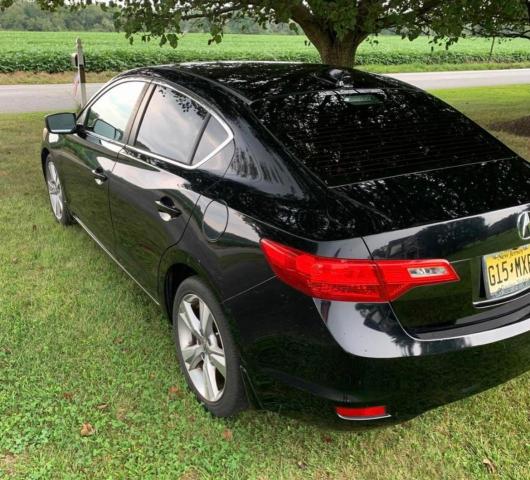 19VDE1F78DE018927 - 2013 ACURA ILX 20 TECH BLACK photo 2