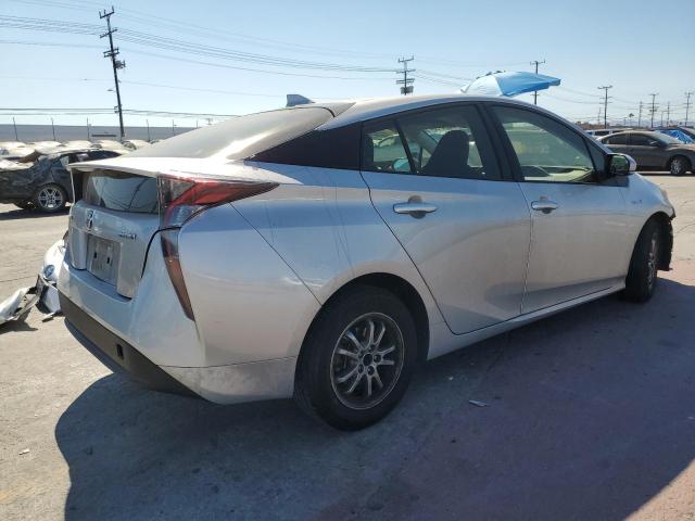 JTDKBRFU5J3080915 - 2018 TOYOTA PRIUS SILVER photo 3