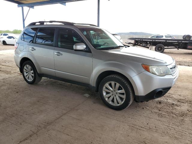 JF2SHBDC5BH771979 - 2011 SUBARU FORESTER 2.5X PREMIUM 银色 照片 4