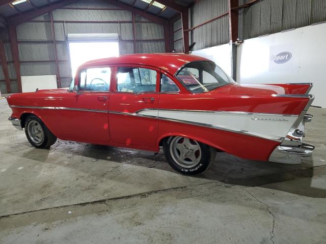 VB57K165933 - 1957 CHEVROLET CHEVY RED photo 2