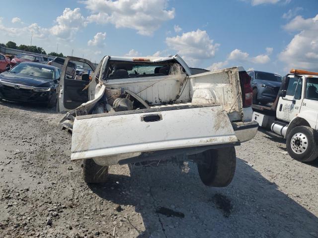 1GCHK29D16E261082 - 2006 CHEVROLET SILVERADO K2500 HEAVY DUTY WHITE photo 6