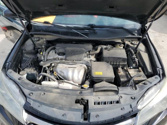 4T1BF1FK2FU065810 - 2015 TOYOTA CAMRY LE BLACK photo 11
