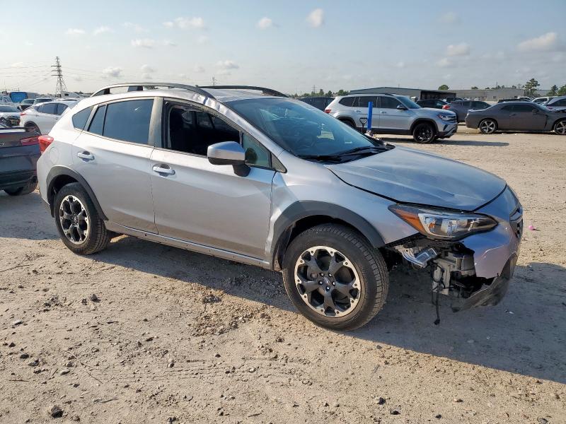 JF2GTACC2P9302348 - 2023 SUBARU CROSSTREK PREMIUM SILVER photo 4