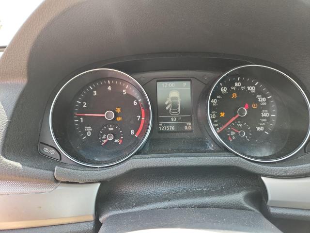 1VWAT7A3XHC014668 - 2017 VOLKSWAGEN PASSAT S WHITE photo 9