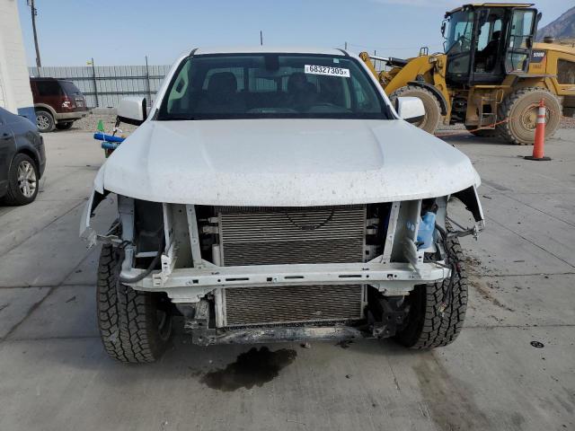 1GCGTCEN8N1308336 - 2022 CHEVROLET COLORADO LT WHITE photo 5