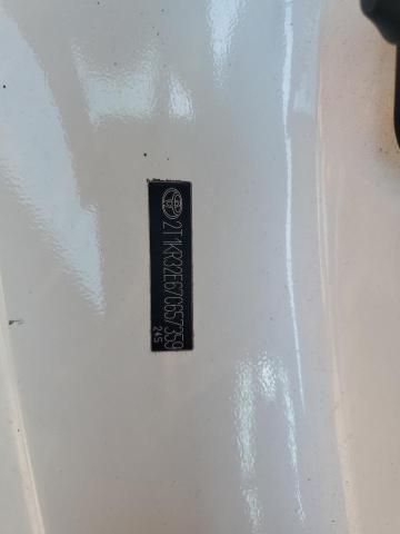 2T1KR32E67C657359 - 2007 TOYOTA MATRIX XR WHITE photo 12