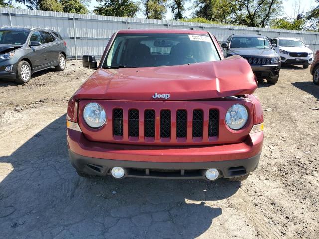 1C4NJRFB0FD169100 - 2015 JEEP PATRIOT LATITUDE BURGUNDY photo 5