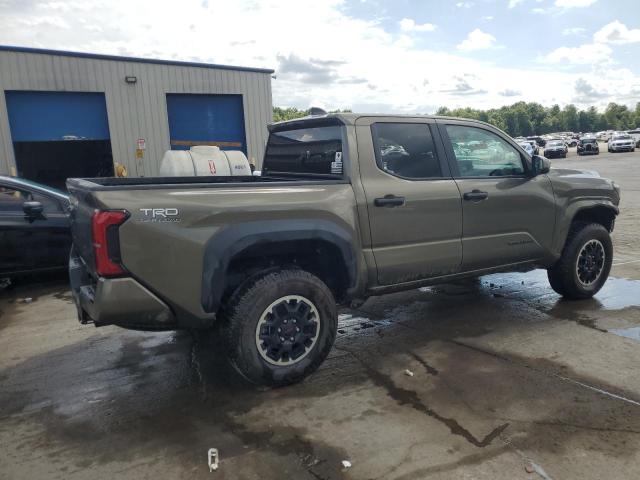 3TYLE5JN6RT033234 - 2024 TOYOTA TACOMA DOUBLE CAB 绿色 照片 3