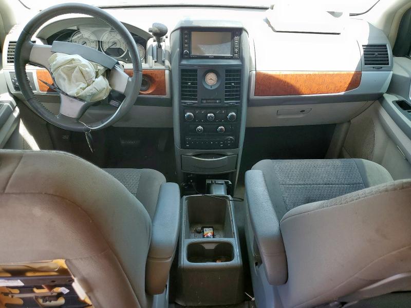 2A8HR54PX8R114451 - 2008 CHRYSLER TOWN & COU TOURING BLACK photo 8