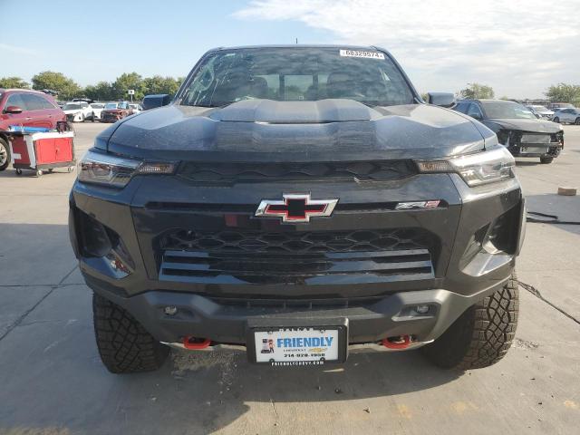 1GCPTFEK3R1142451 - 2024 CHEVROLET COLORADO ZR2 BLACK photo 5