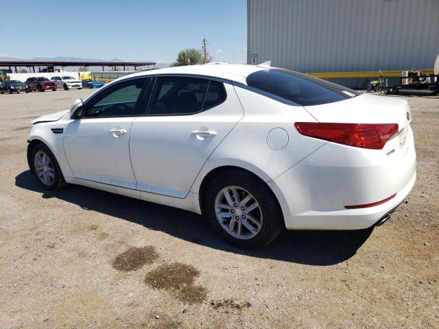 KNAGM4A75D5320975 - 2013 KIA OPTIMA LX WHITE photo 2