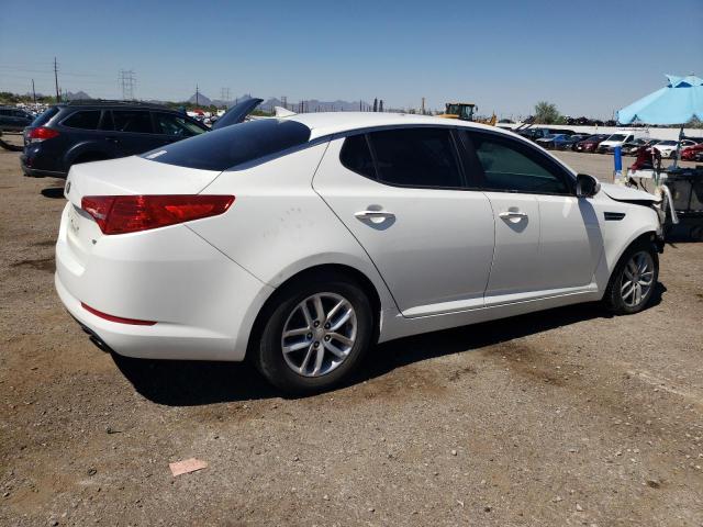 KNAGM4A75D5320975 - 2013 KIA OPTIMA LX WHITE photo 3