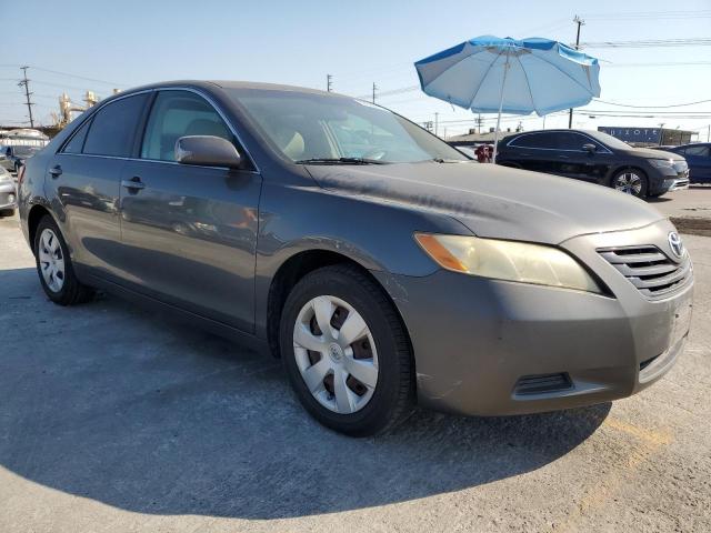 4T1BE46K57U098452 - 2007 TOYOTA CAMRY CE GRAY photo 4