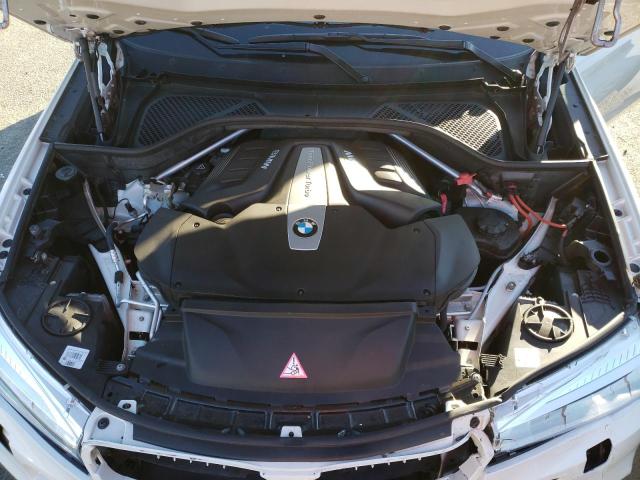 5UXKR6C54E0C03667 - 2014 BMW X5 XDRIVE50I WHITE photo 12