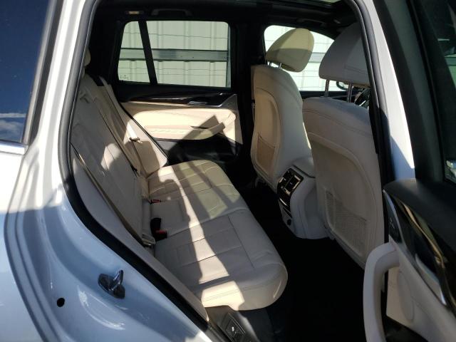 5UXTR9C58JLC69444 - 2018 BMW X3 XDRIVE30I WHITE photo 11