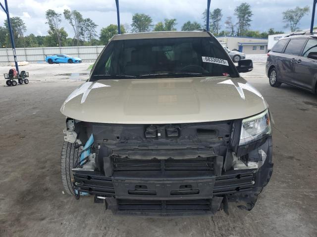 1FM5K7D88JGA53476 - 2018 FORD EXPLORER XLT بيج صورة 5