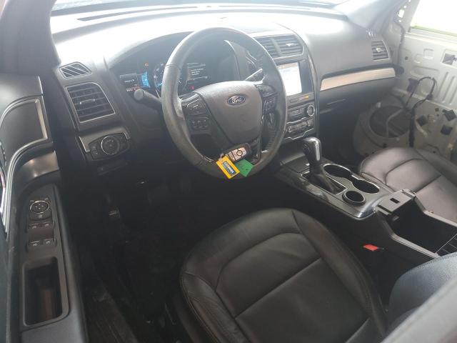 1FM5K7D88JGA53476 - 2018 FORD EXPLORER XLT بيج صورة 8