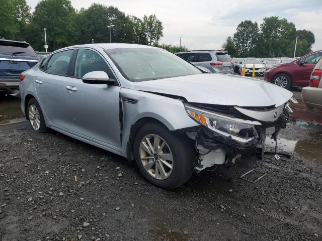 5XXGT4L38JG231974 - 2018 KIA OPTIMA LX SILVER photo 4