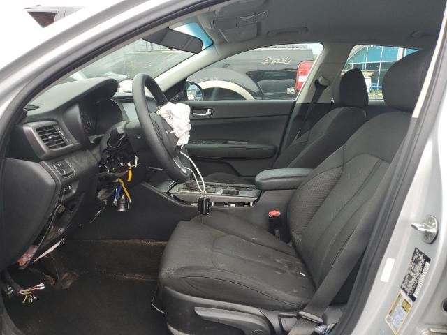 5XXGT4L38JG231974 - 2018 KIA OPTIMA LX SILVER photo 7