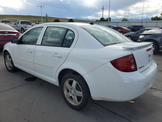 1G1AL54F357538433 - 2005 CHEVROLET COBALT LS WHITE photo 2