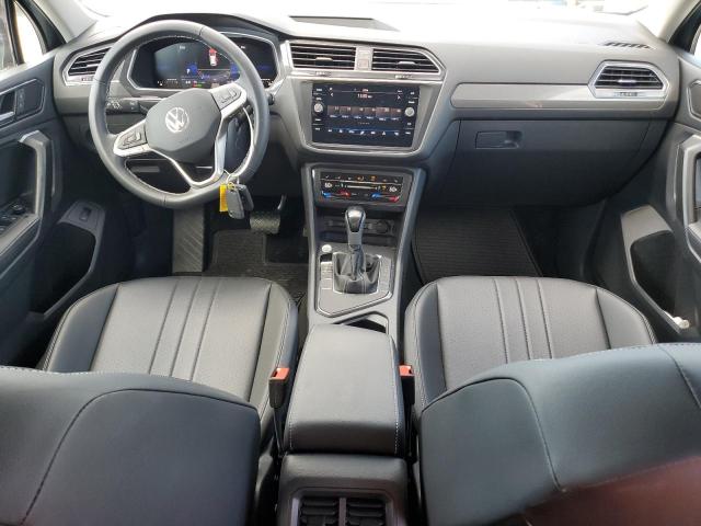 3VV3B7AX5RM161323 - 2024 VOLKSWAGEN TIGUAN SE Boz foto 8