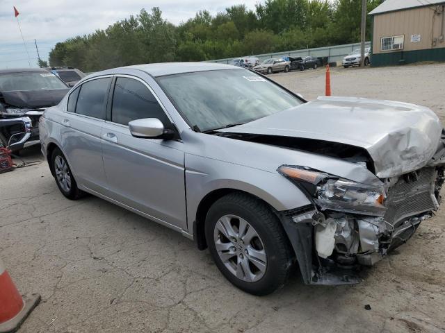 1HGCP2F63BA038207 - 2011 HONDA ACCORD SE SILVER photo 4