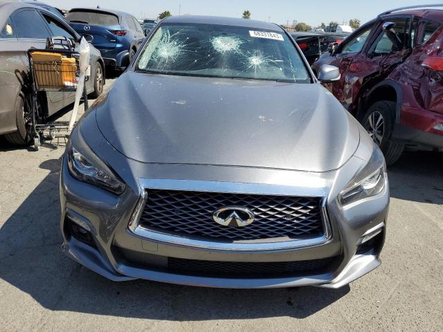 JN1EV7AP8JM357063 - 2018 INFINITI Q50 LUXE GRAY photo 5