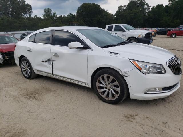 1G4GB5G33GF155019 - 2016 BUICK LACROSSE WHITE photo 4