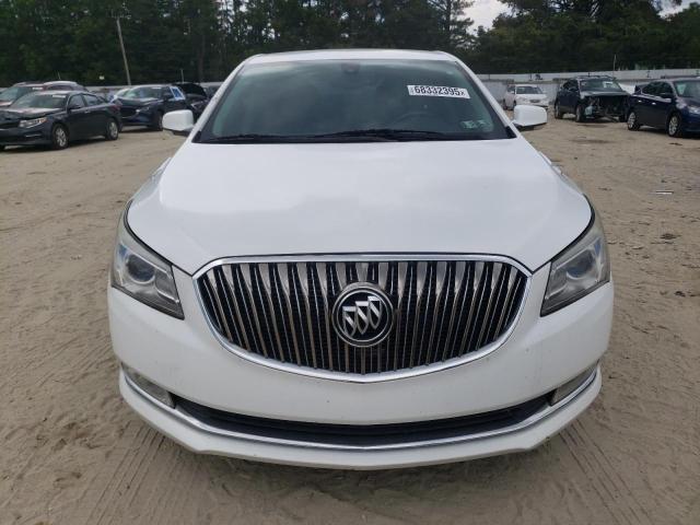 1G4GB5G33GF155019 - 2016 BUICK LACROSSE WHITE photo 5