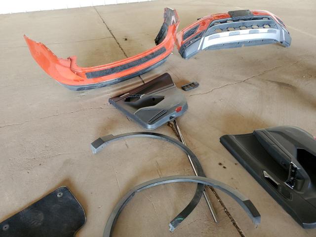 3VV3B7AX9JM024471 - 2018 VOLKSWAGEN TIGUAN SE Помаранчевий фото 13