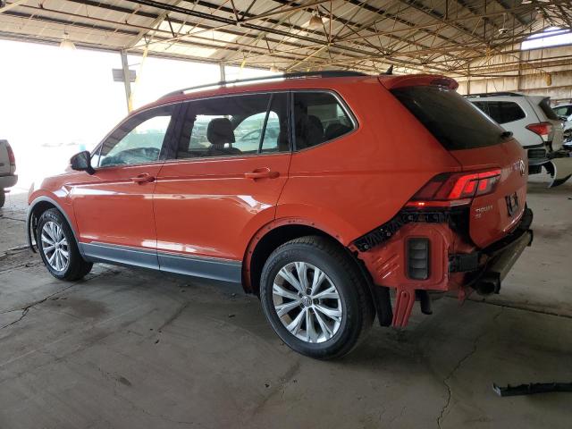 3VV3B7AX9JM024471 - 2018 VOLKSWAGEN TIGUAN SE Помаранчевий фото 2