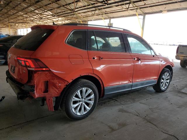 3VV3B7AX9JM024471 - 2018 VOLKSWAGEN TIGUAN SE Помаранчевий фото 3