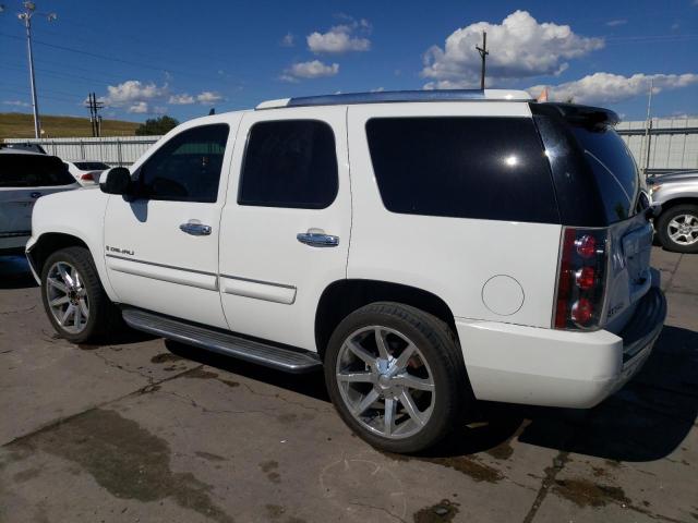 1GKFK63817J290234 - 2007 GMC YUKON DENALI WHITE photo 2