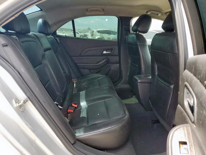 1G11E5SA2GF135960 - 2016 CHEVROLET MALIBU LIM LTZ SILVER photo 11