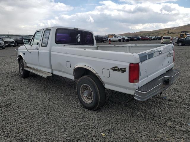 1FTHX26G7PKB06880 - 1993 FORD F250 WHITE photo 2