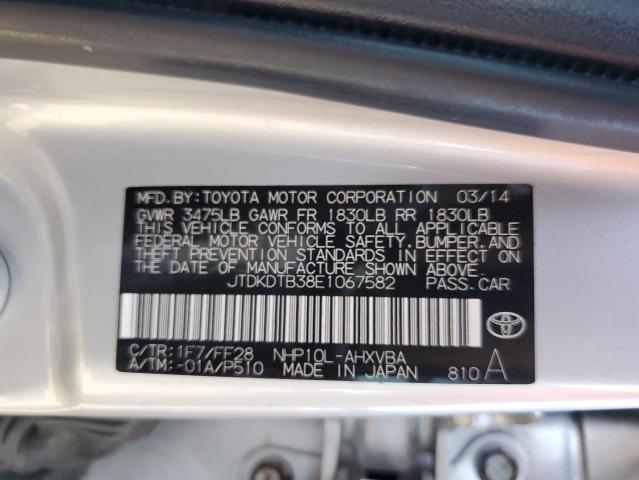 JTDKDTB38E1067582 - 2014 TOYOTA PRIUS C SILVER photo 12